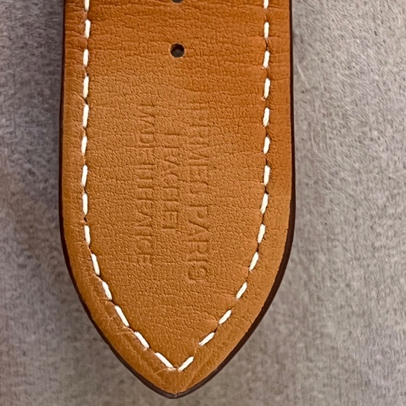 Apple Watch Hermes Edition Leather Watch Band Gold 45mm - Picture 3 of 9